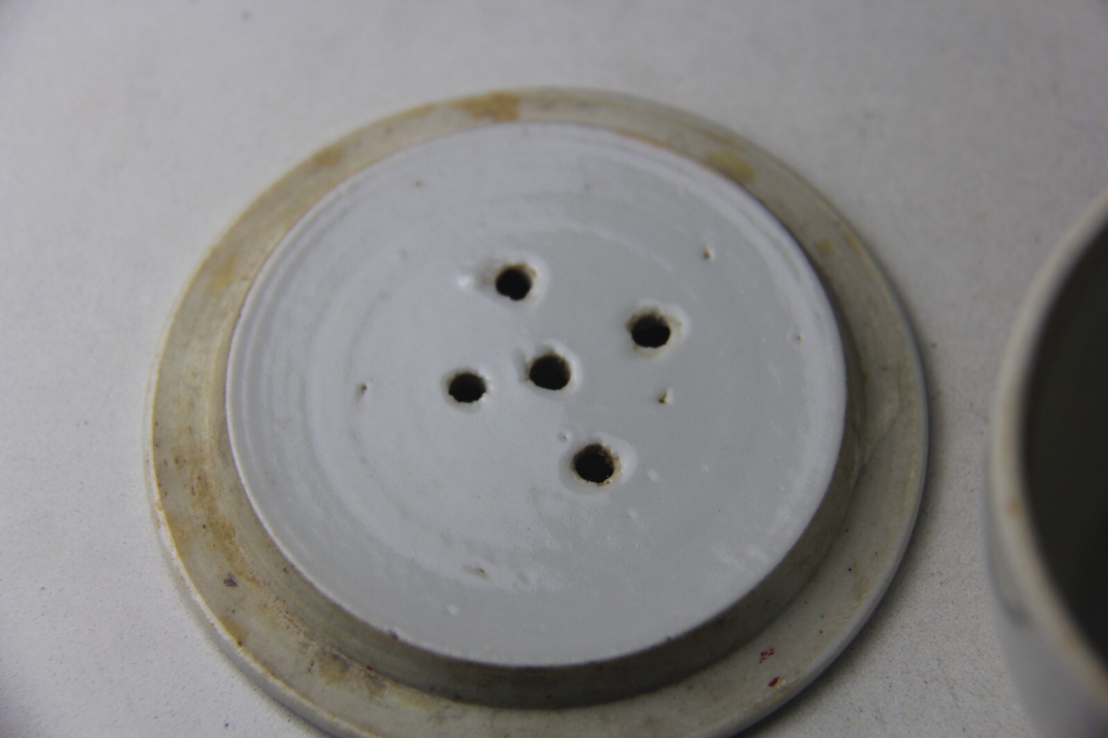 Antique Chinese Porcelain Famille Rose Cricket Cage Box