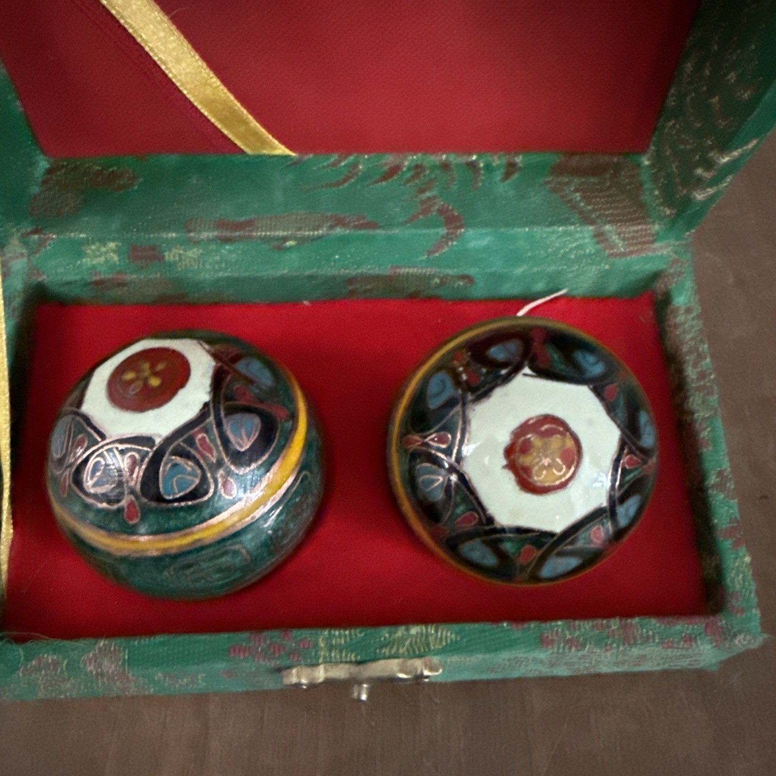 VINTAGE 1985 IRON BALL DIRECTION SET SHOU XING BRAND MADE IN CHINA
