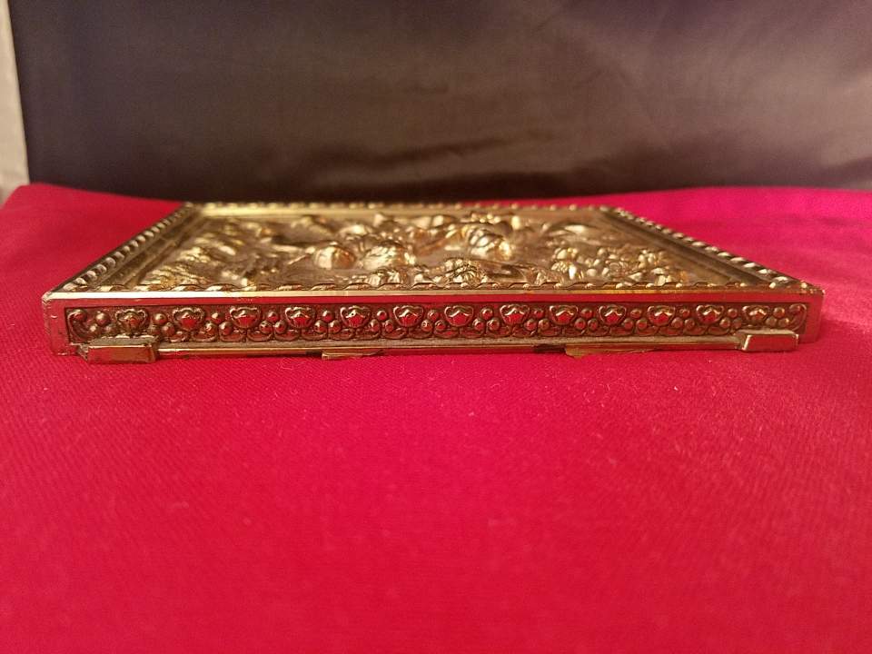Vintage Couple with Dog & Two Cherubs Embossed Brass Trinket Box Cover Lid 6×5″