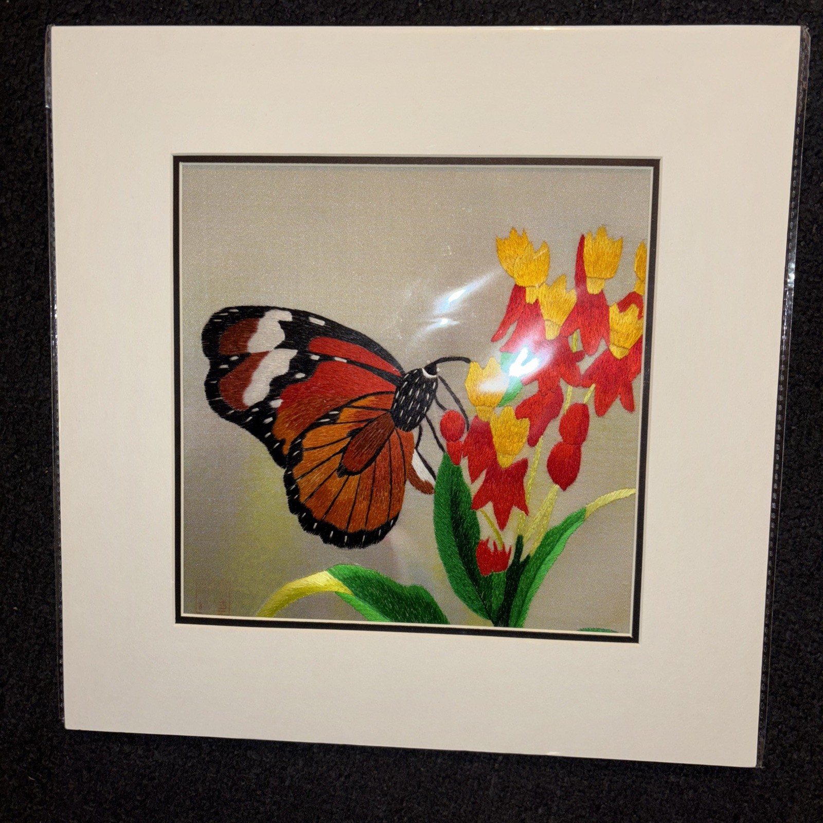 Suzhou Fine Silk Threads Embroidery Butterfly Art UnFramed Handmade Sz 13×13