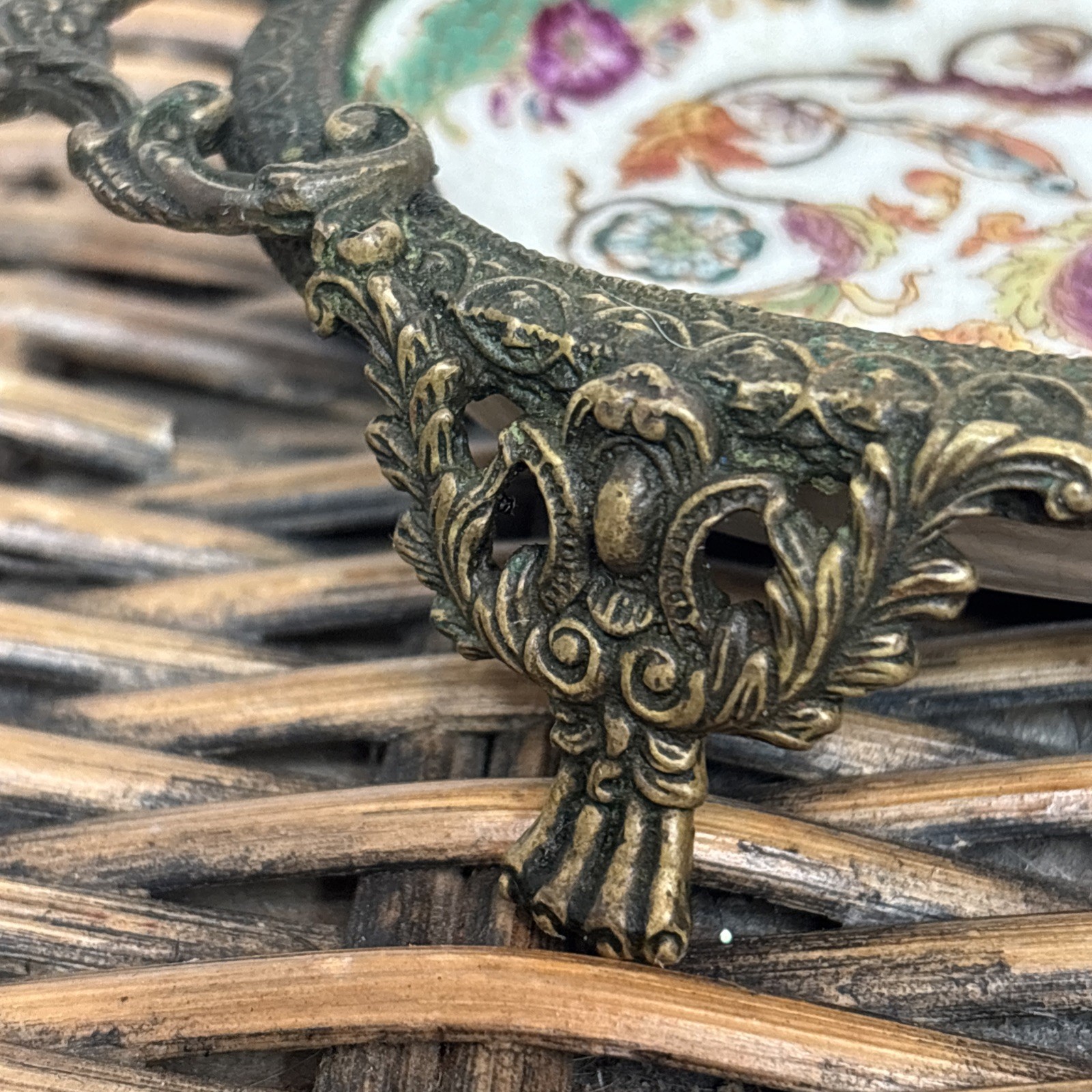 Vintage Hua Ping / Rong Tang Zhi Porcelain Brass Footed Soap or Trinket Dish