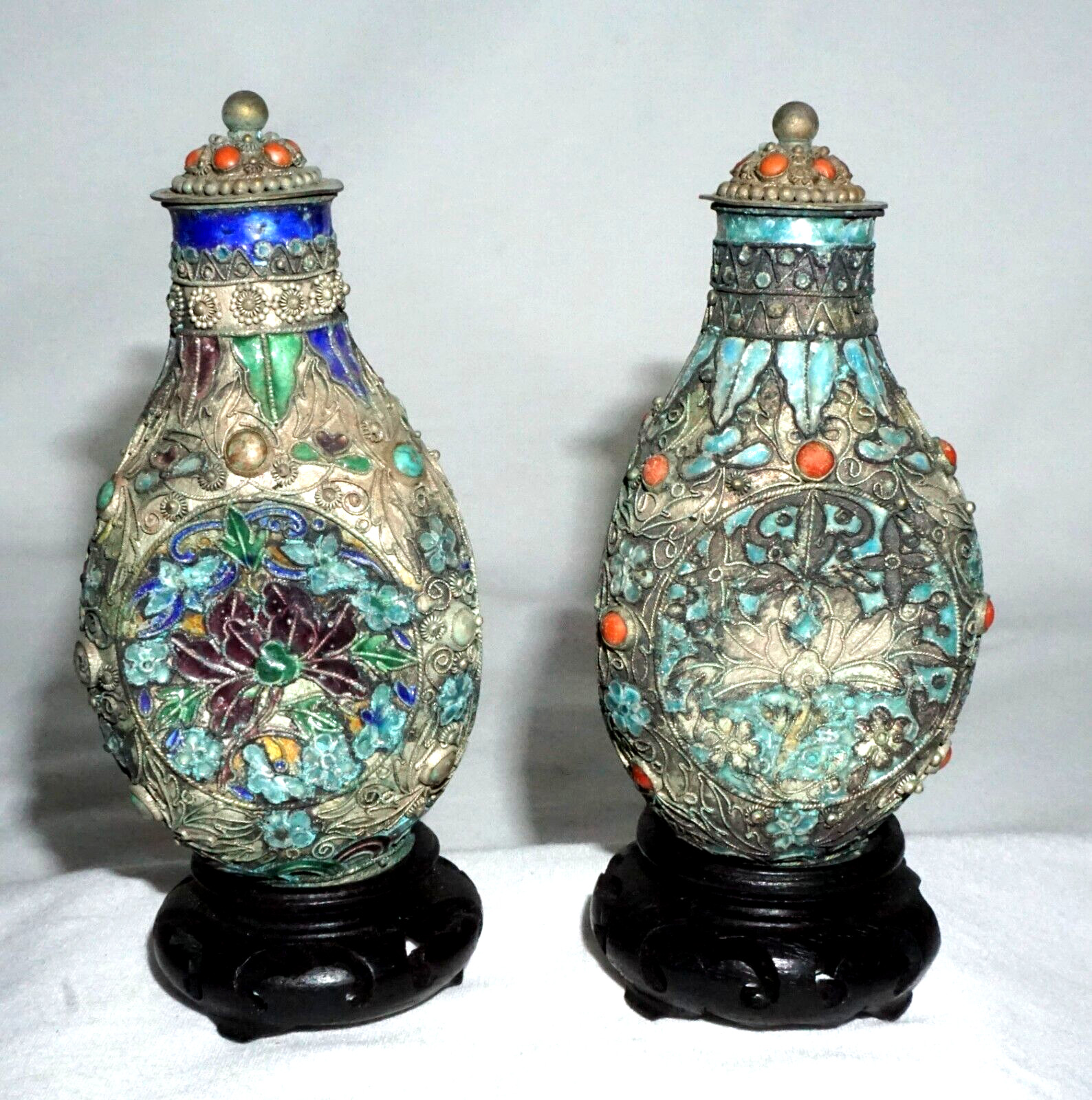 2Pc Chinese Silver & Enamel Coral & Turquoise Floral Snuff Bottles (LLA) IC