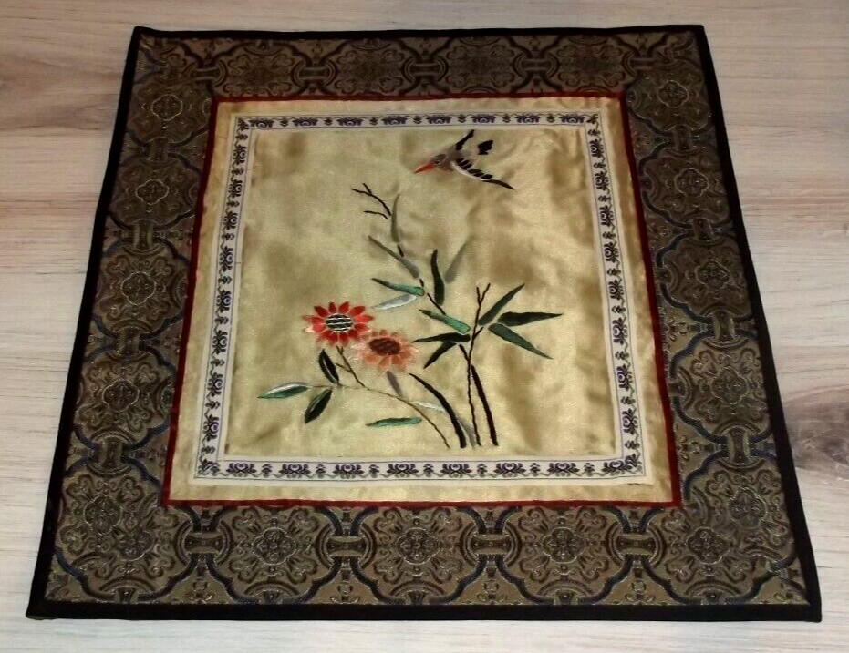 Vtg Panel Front Bird Flowers Chinese Silk Hand Embroidery 10″ Square 61724 B4