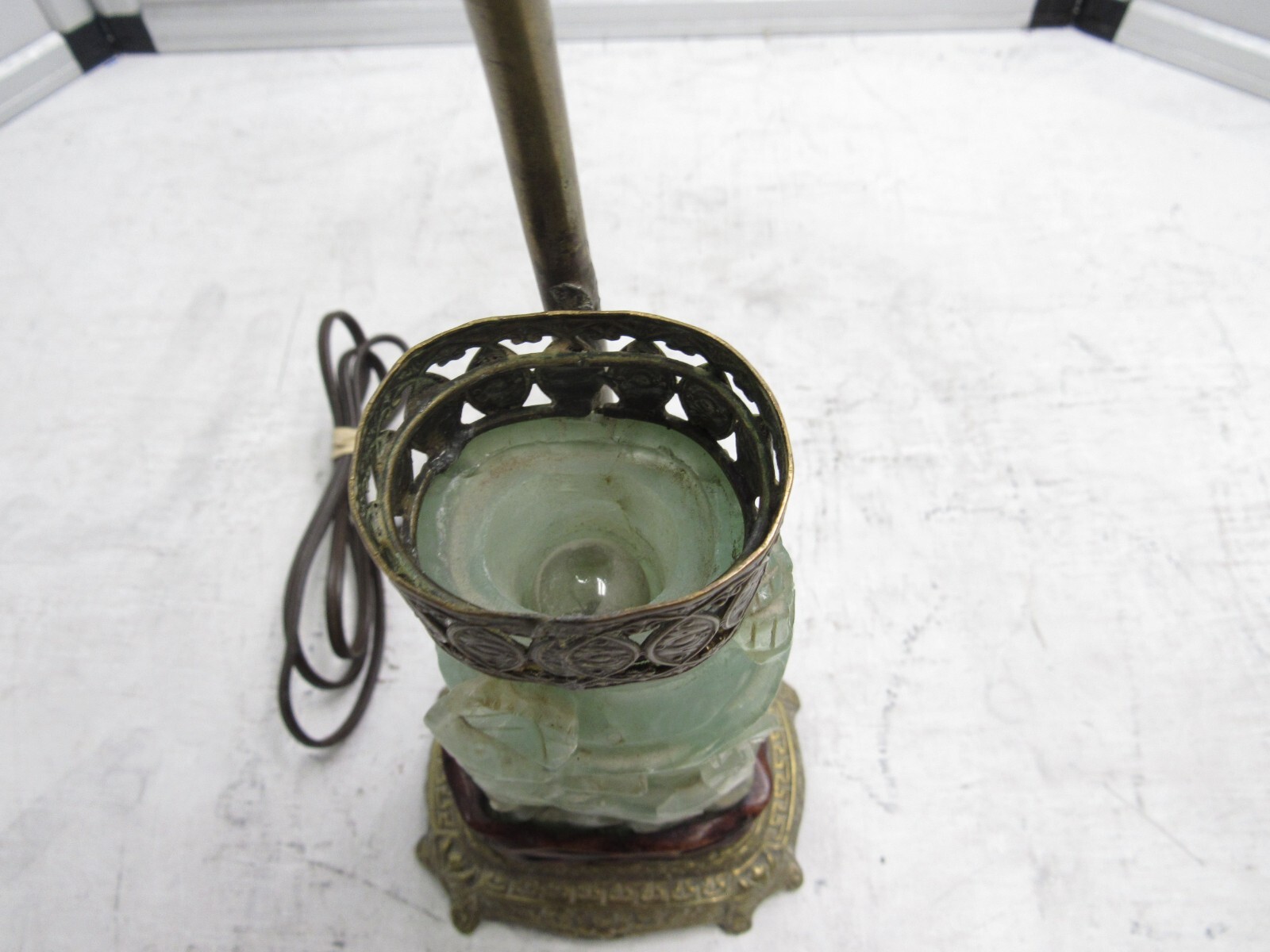 Antique Green Jade Art Deco Carved Jade Lamp