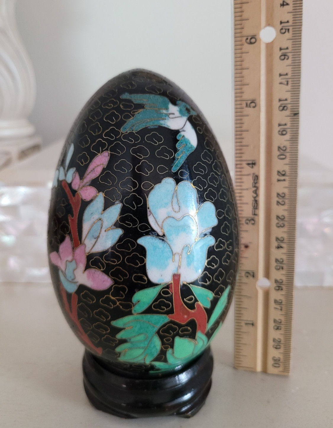 Vintage Chinese Large Black Floral Bird Cloisonne Egg on Wood Stand 5-5/8″ High