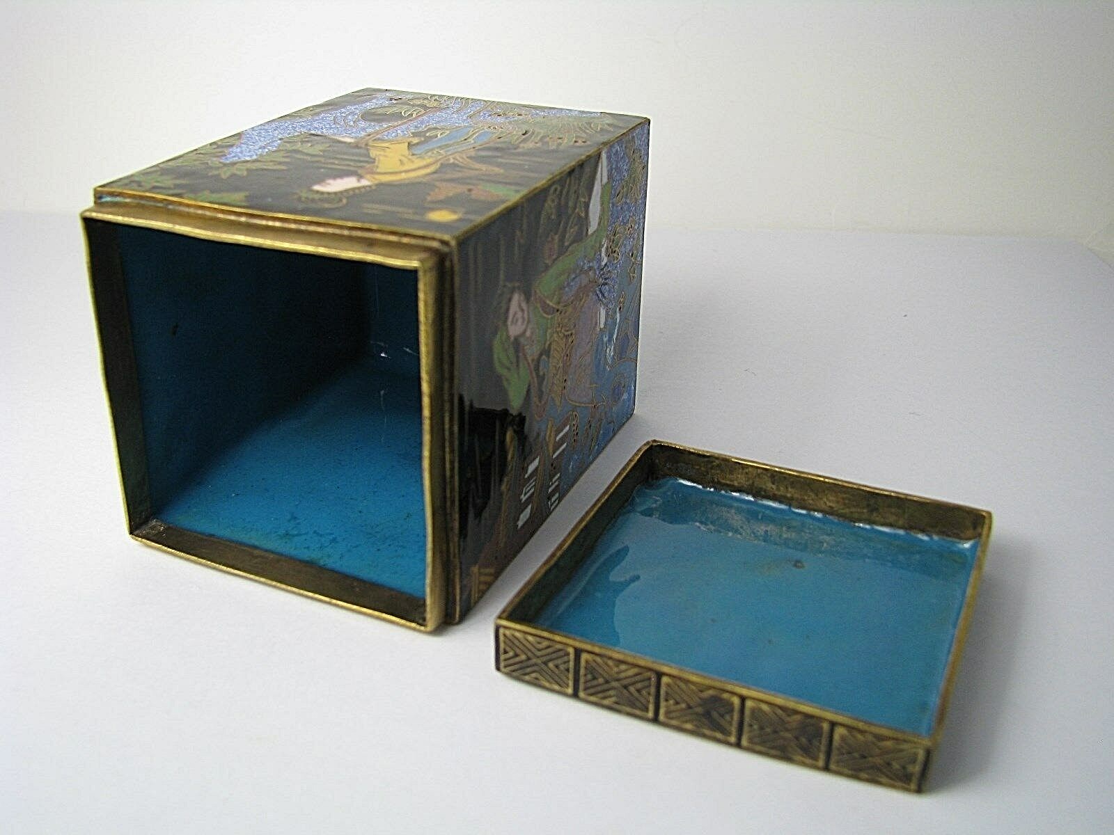 CHINESE CLOISONNE ENAMEL BOX CHAMPLEVE ENAMEL BRASS BOX Asia China ca1900s Rare!
