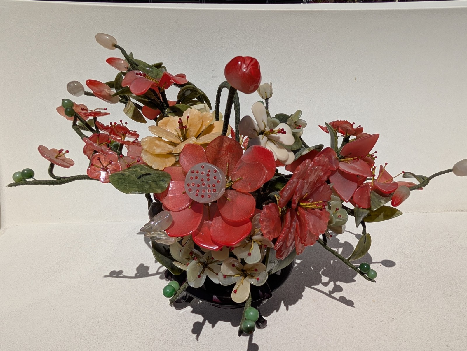 Vtg 1960’s Chinese Export Jade, Jadeite, Agate, Carnelian & Quartz Bonsai Tree