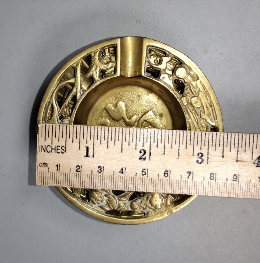 4 Vintage Brass Metal Chinese Chinoiserie Ashtray Oriental Asian Character Gold