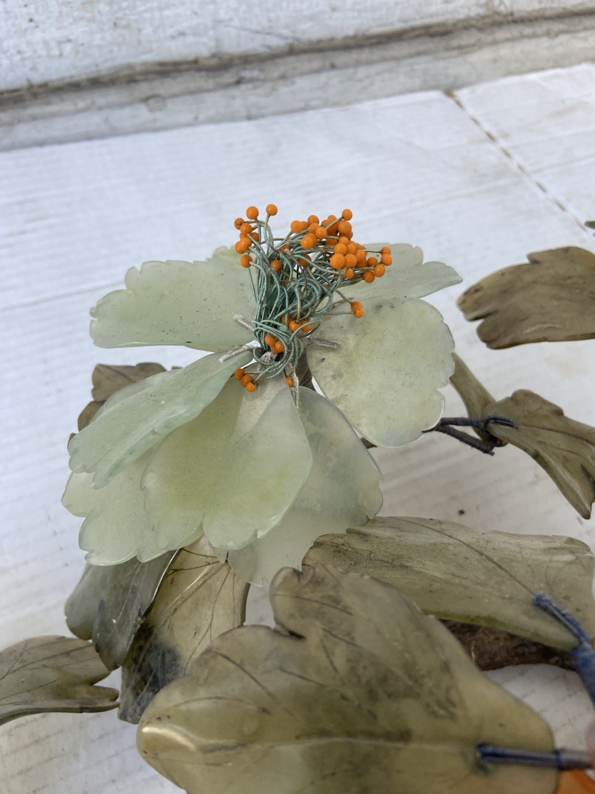 VTG Carved Jade & Gemstone Leaves Flowering Plant, Great Condition 18” diameter.