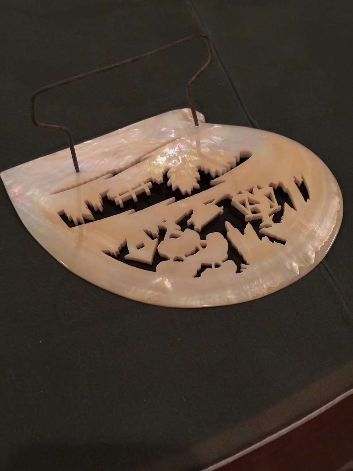 ANTIQUE TO VINTAGE MOP HAND CARVED SHELL CHINESE HOME SCENE EASEL BACKED c. 1900