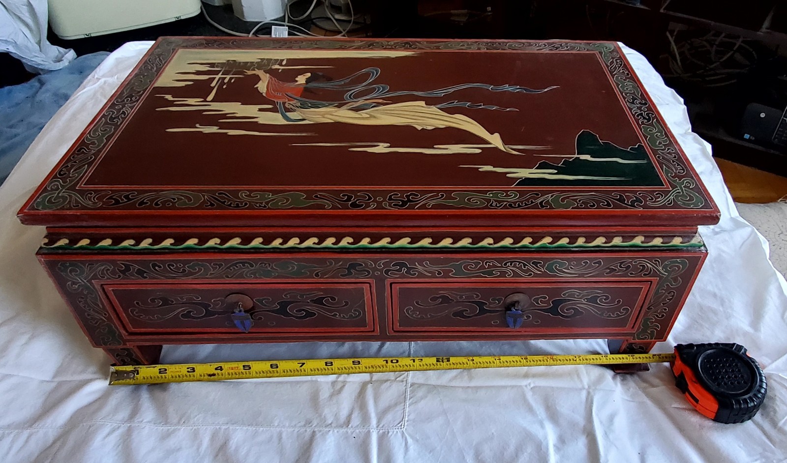 Vintage Chinese lap desk- brown in excellent condition