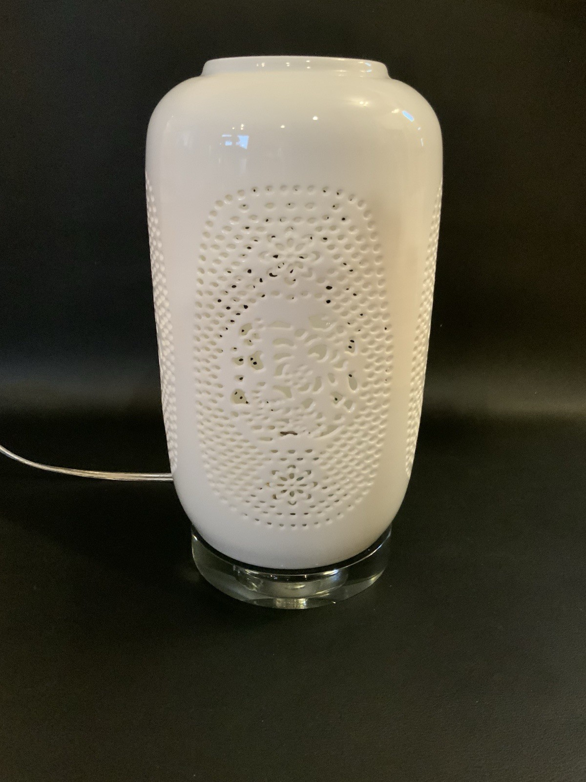 Lamp Pierced White Bone China W/Lucite Base Modern