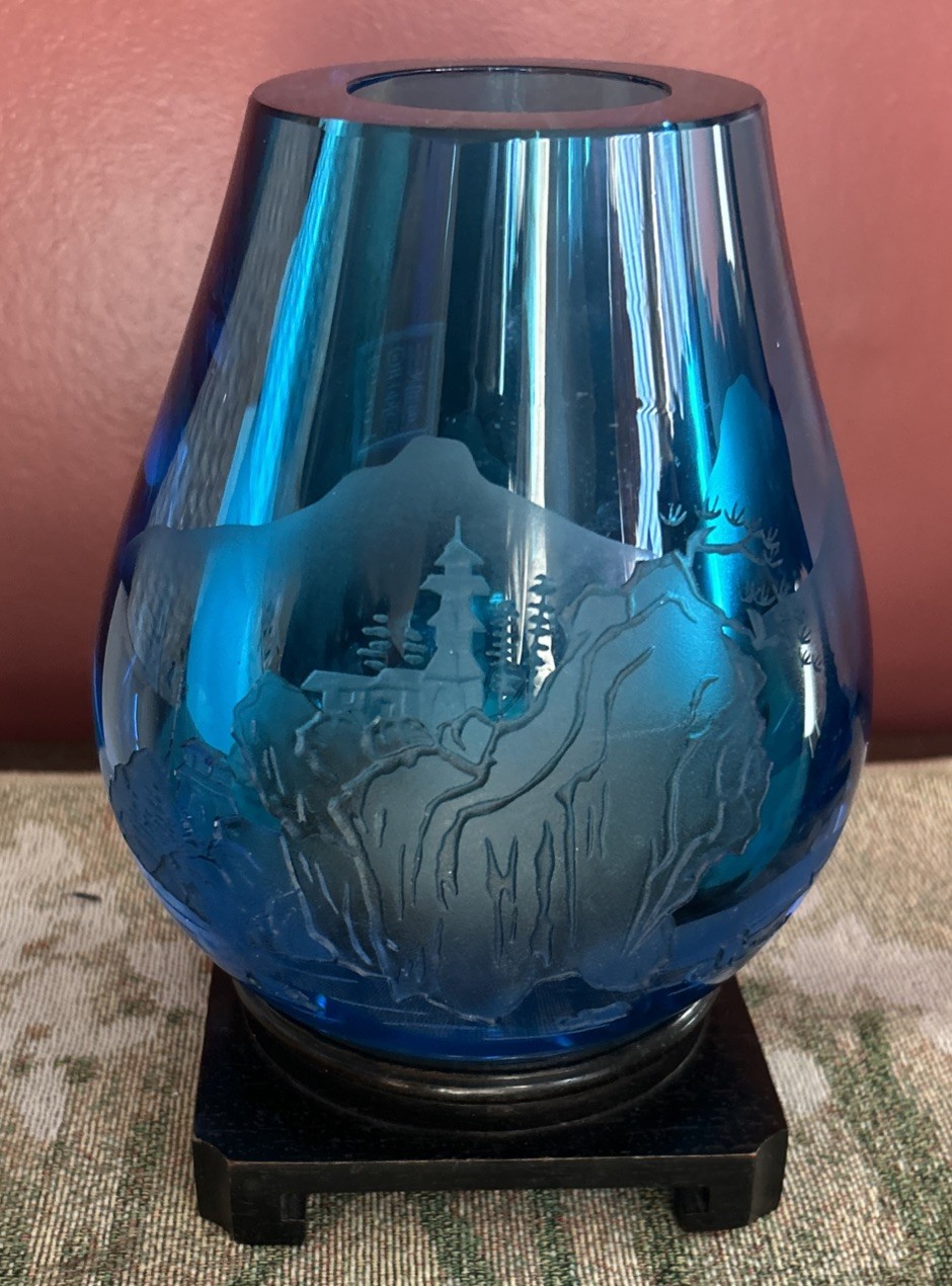 Antique Chinese Art Glass Vase Blue Peking Carved 6.5″ High Etched W/ Wood Stand