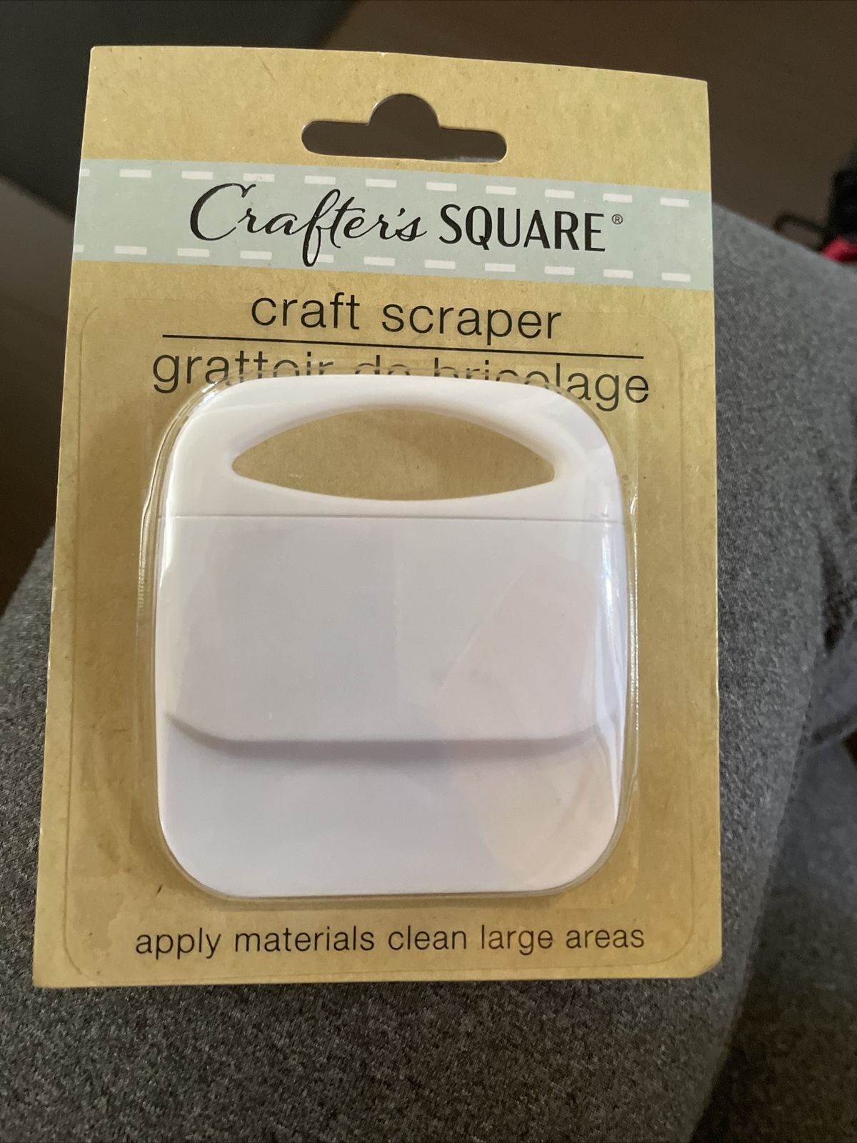ShipN24Hours. Crafters Square Wide Scraper. New Pink/White