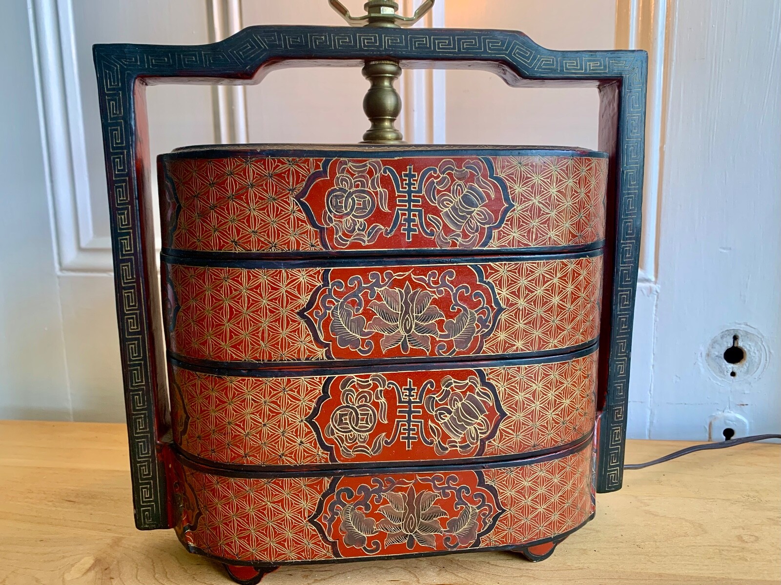 Vintage CHINESE 3 Tier Lacquer Box LAMP