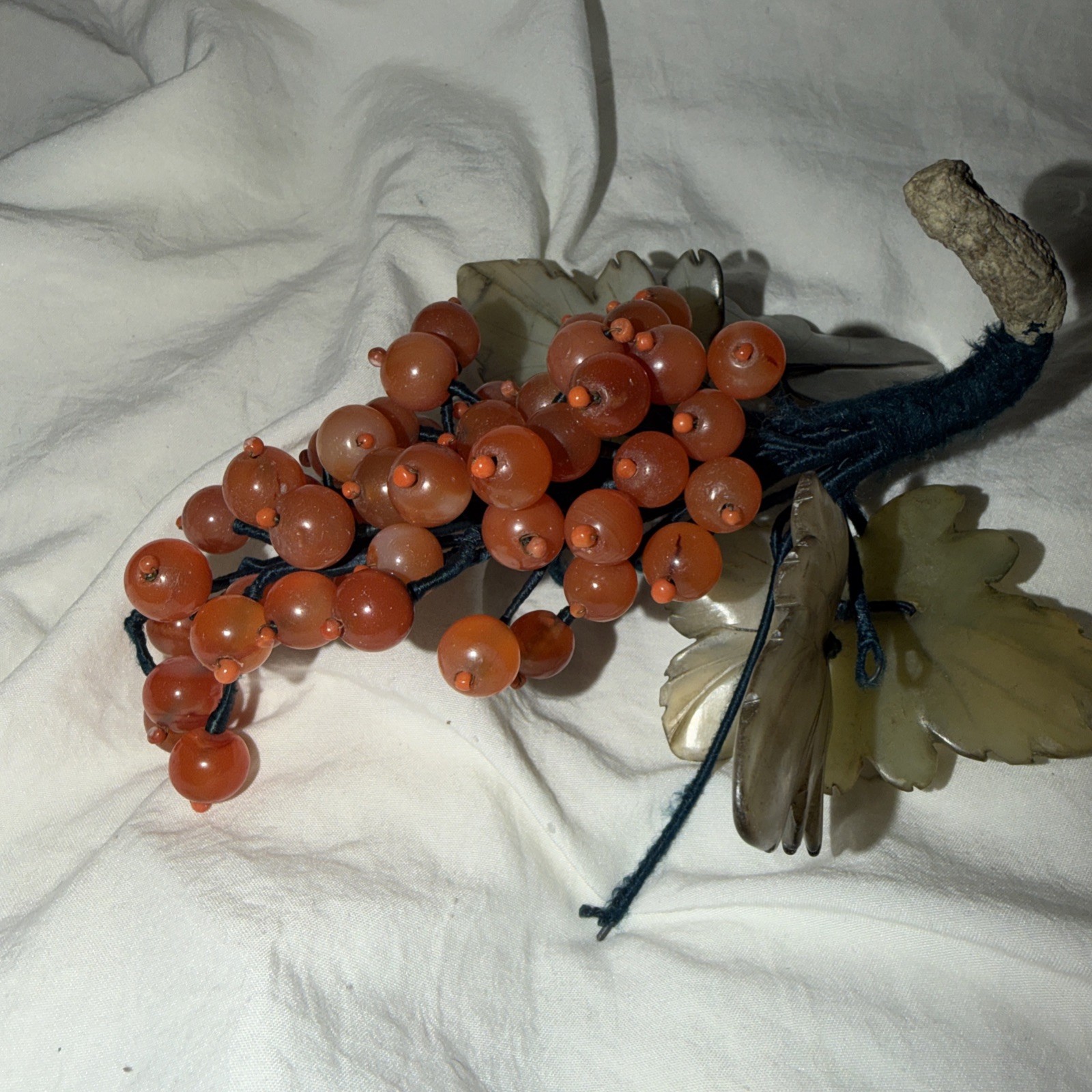 Vintage 1960’s Chinese Jade and Carnelian Grape Sculpture Beautiful Color
