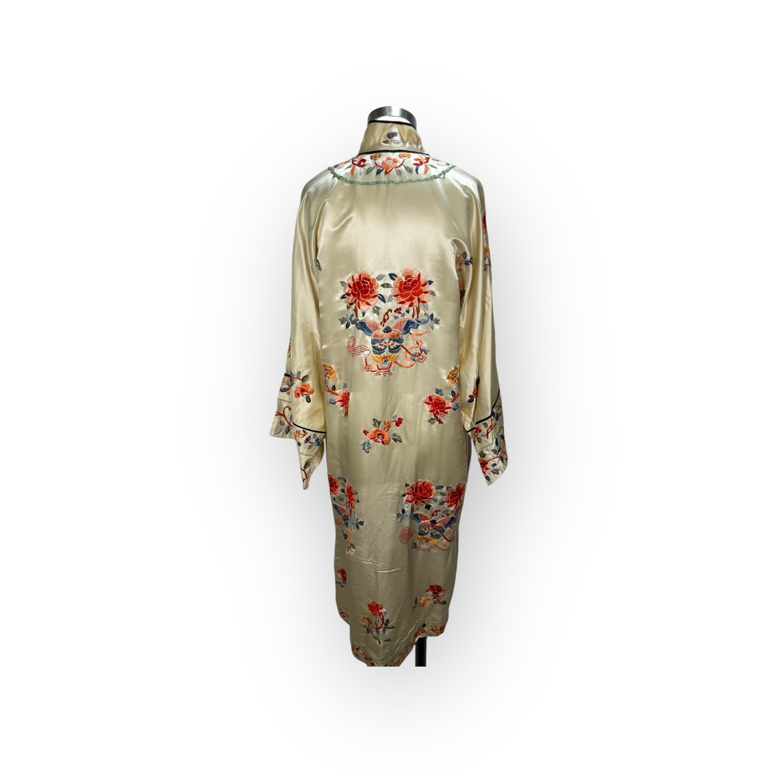 Antique 1920’s Chinese Silk Embroidered Ornate Brass Buttons Butterfly Robe Coat