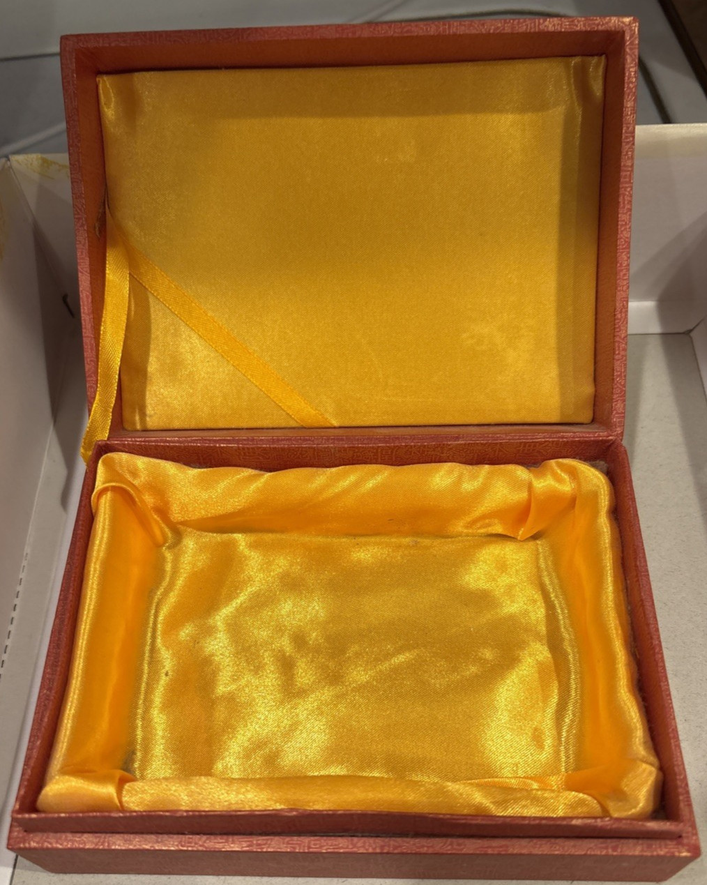 VTG. Chinese Peking Opera Wooden Box Facial Make-Up 24K Plate Jiao Zan Zhang Fei