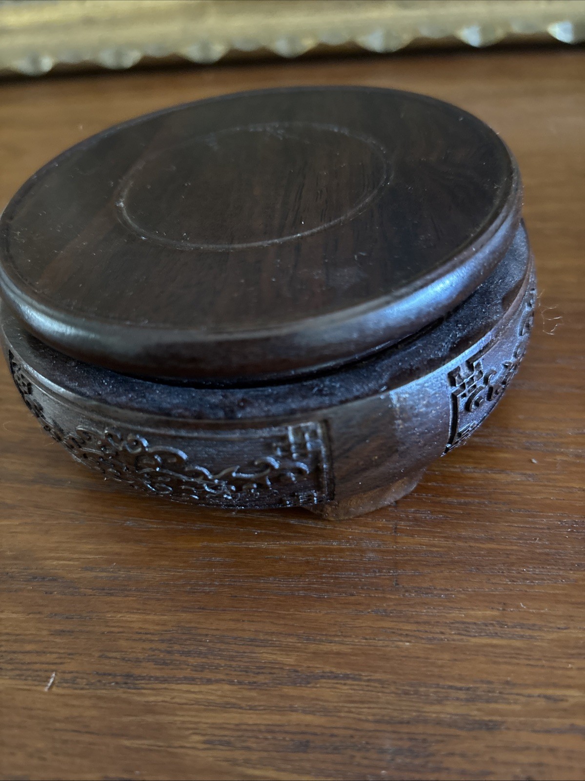 Carved Rosewood Round Footed Pedestal Display Vase Stand 4.25″