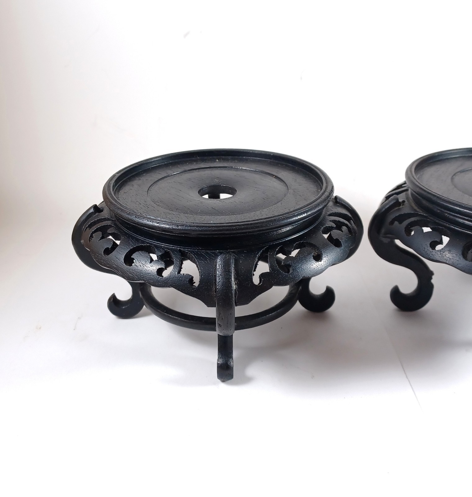 Vintage Chinese Carved Wood Vase Plant Stands, 4.25″ And 4.5″ Platforms
