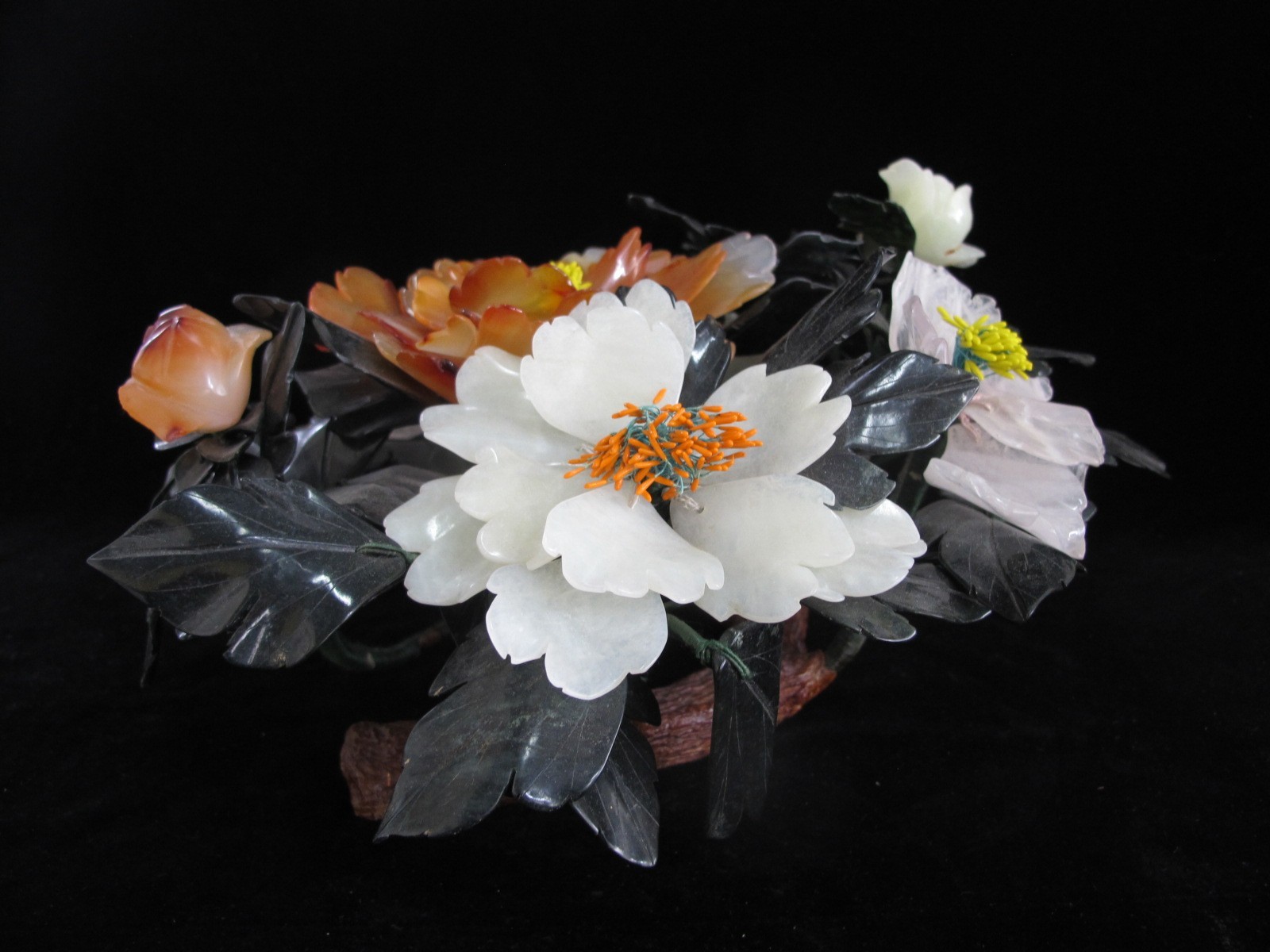 CHINESE Carved Jade Carnelian & Quartz Hardstone FLOWER Centerpiece