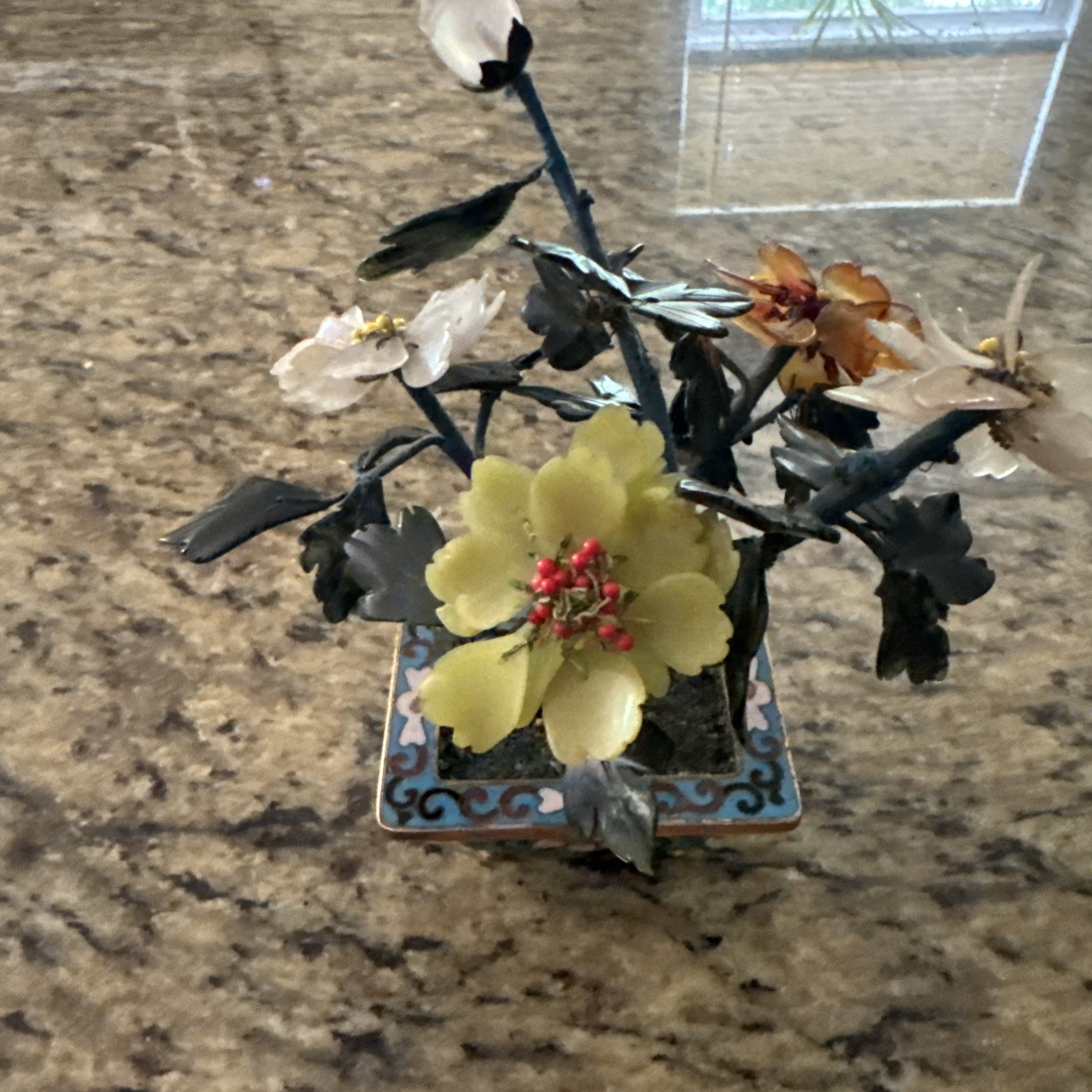 VINTAGE ORIENTAL JADE FLORAL TREE IN CLOISONNE POT ARRANGEMENT