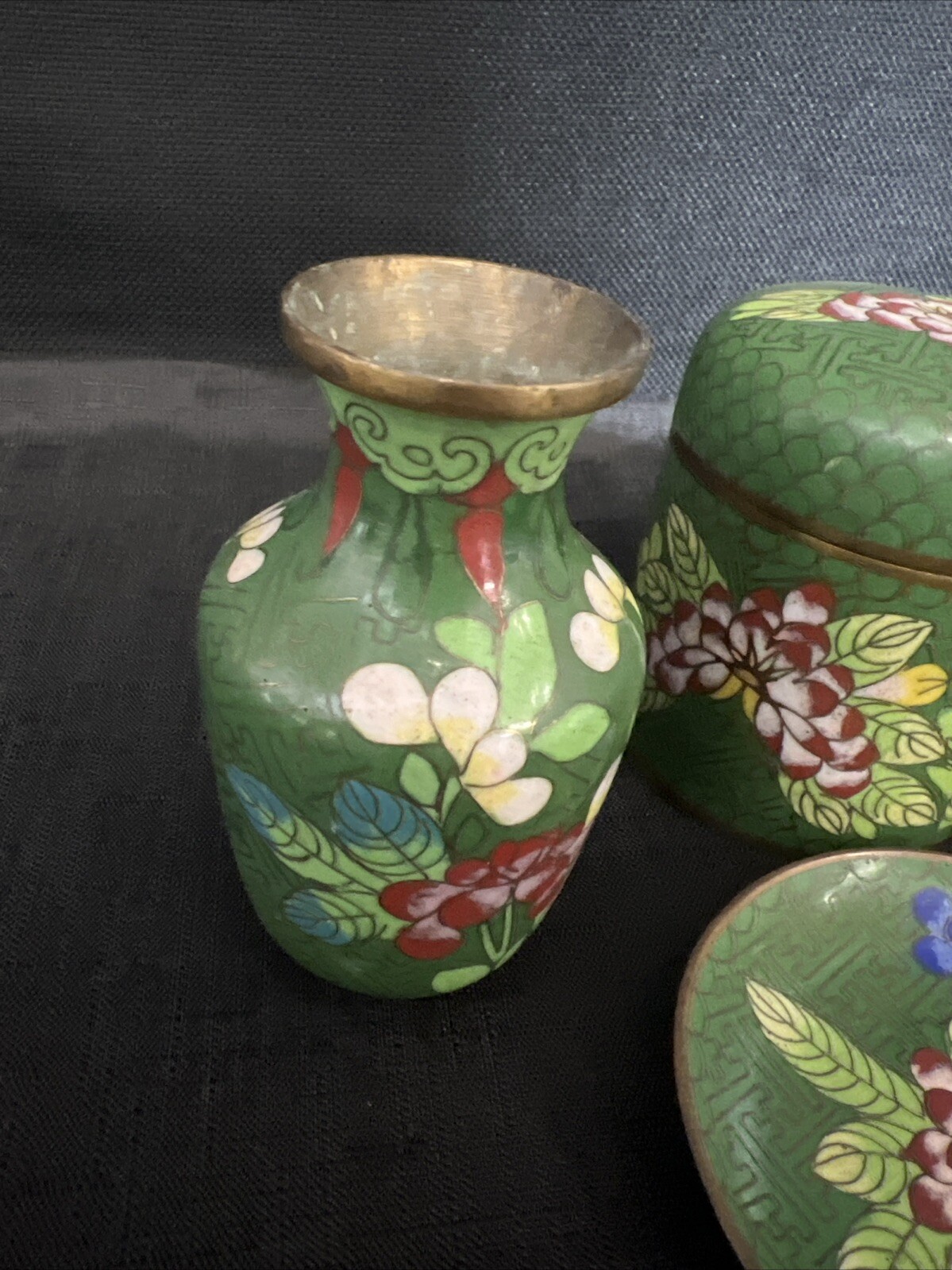 5pc Vintage Chinese Lidded Cigarette, Matches & Ashtray Cloisonné Green Enamel