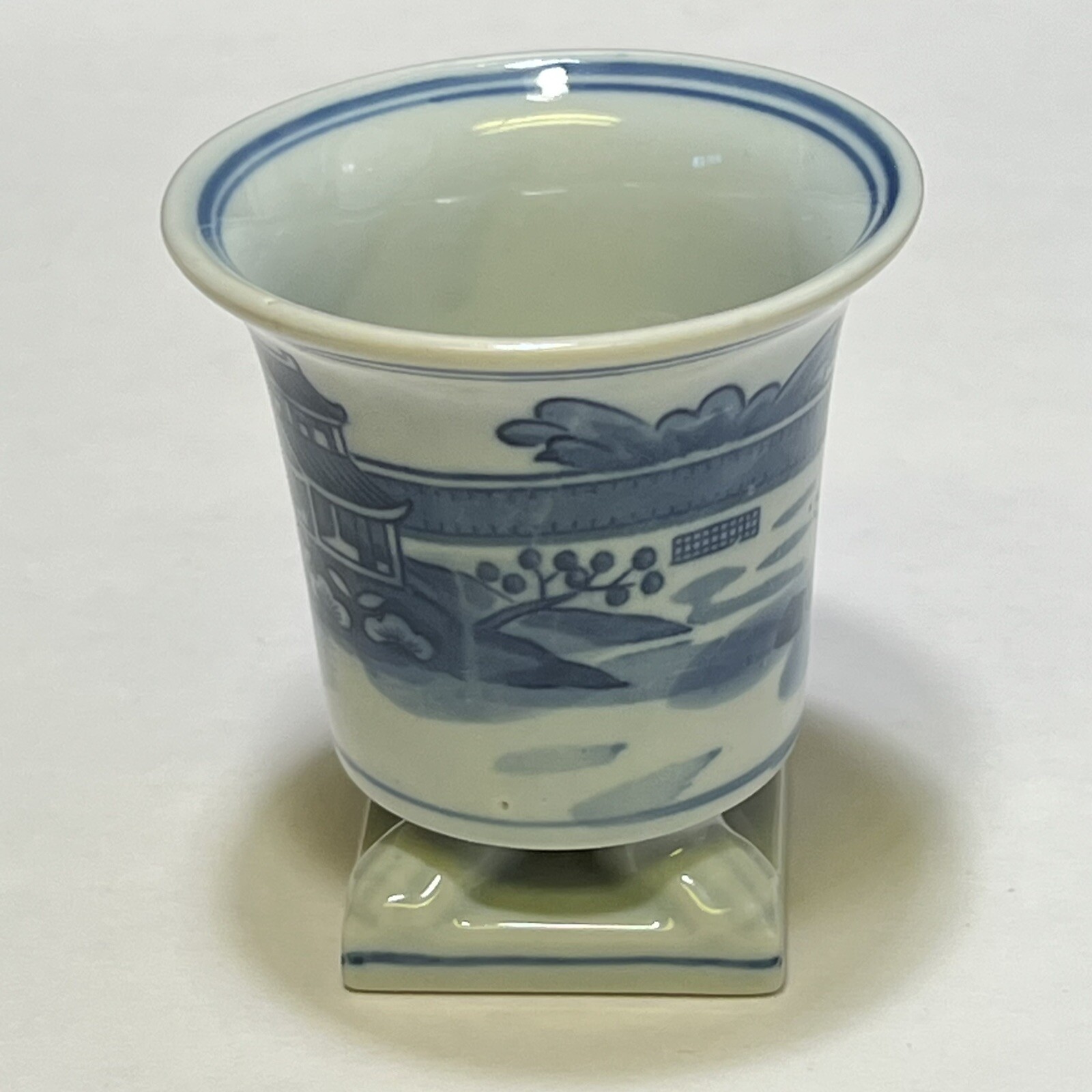 Chinese Footed Brush Pot Cup Blue White Porcelain 3.25″