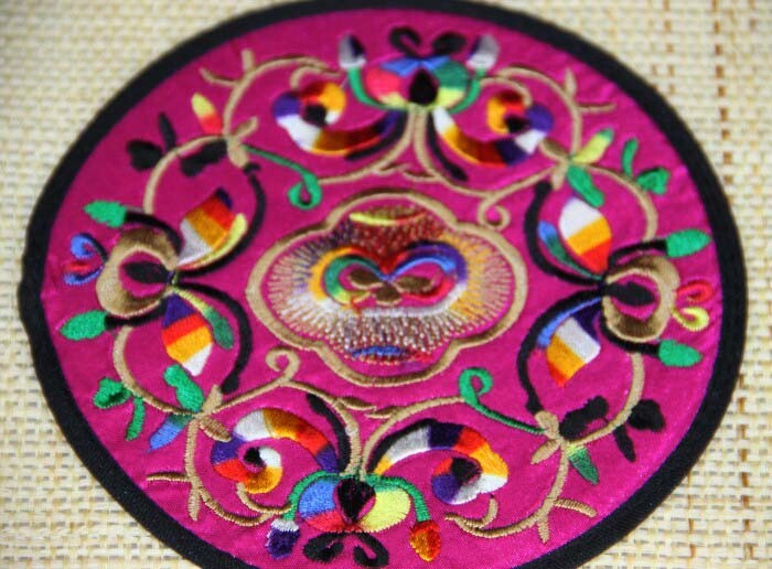 Tribal exotic chinese machine embroidery table mat flower(pair)