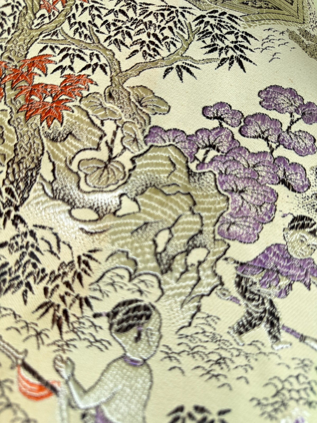 Vintage Chinese Silk Brocade China Tapestry Table Cloth 38inch Square Excellent