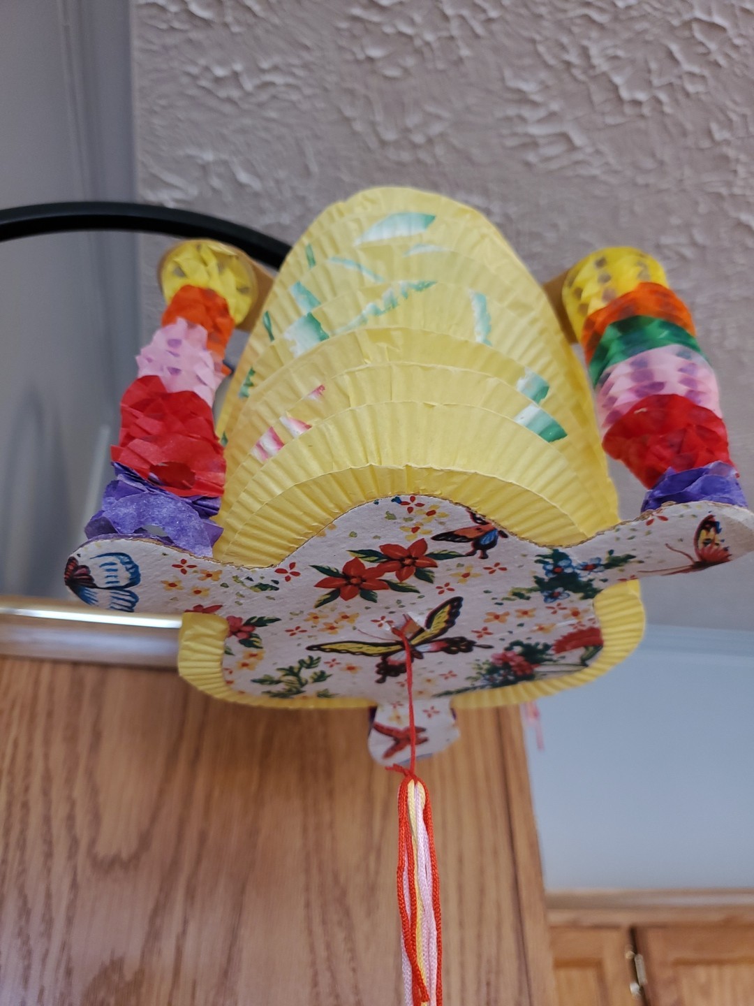 12 Genuine Vintage Chinese Paper Lanterns With Tassels Butterfly Print Cardstock