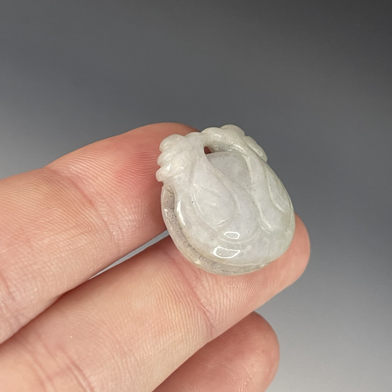 20th C. Chinese Hand Carved Jade Netsuke Pendant w/ Slit Jewelry Asian Art