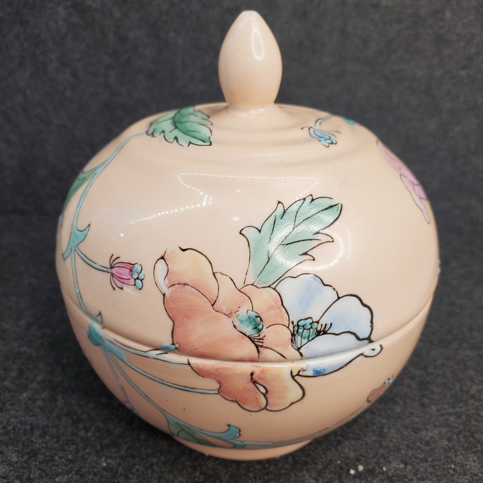 Pink Lidded Dish Toyo Whispering Garden HFP Macau Floral Ceramic Bowl Lid