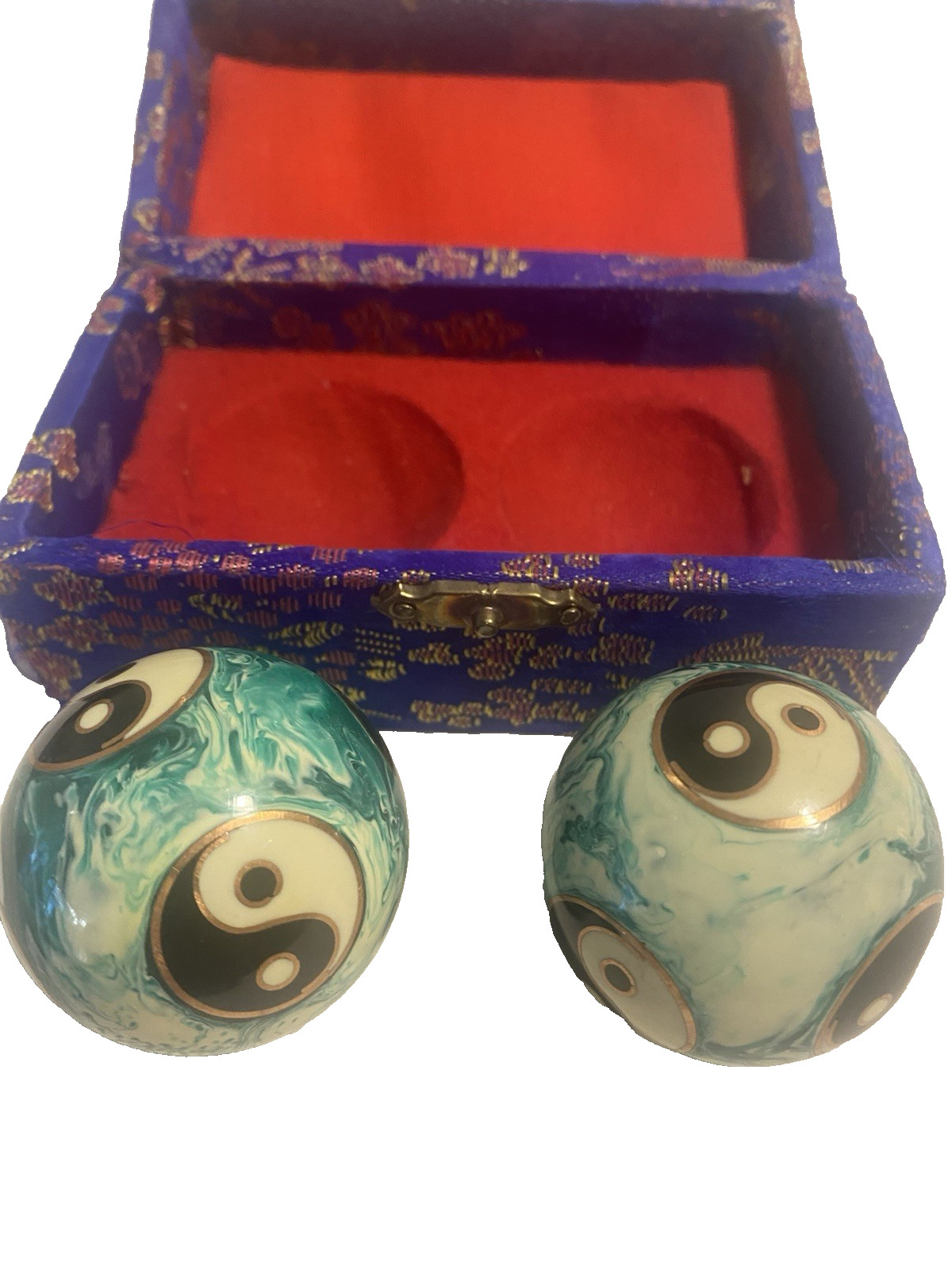 Vintage Dacige Chinese Musical Iron Balls in Original Box Yin and Yang Exercise