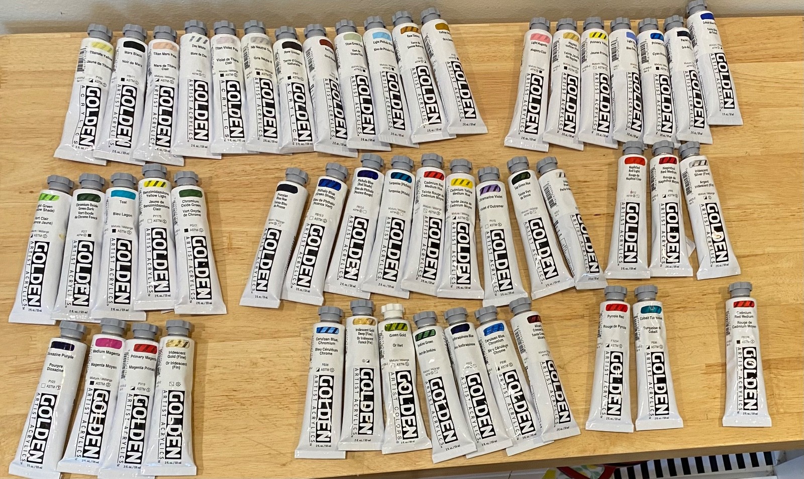 LOT OF 50 GOLDEN HEAVY BODY ARTIST COLORS ACRYLIC PAINT 59 ML 2 FL oz good mix