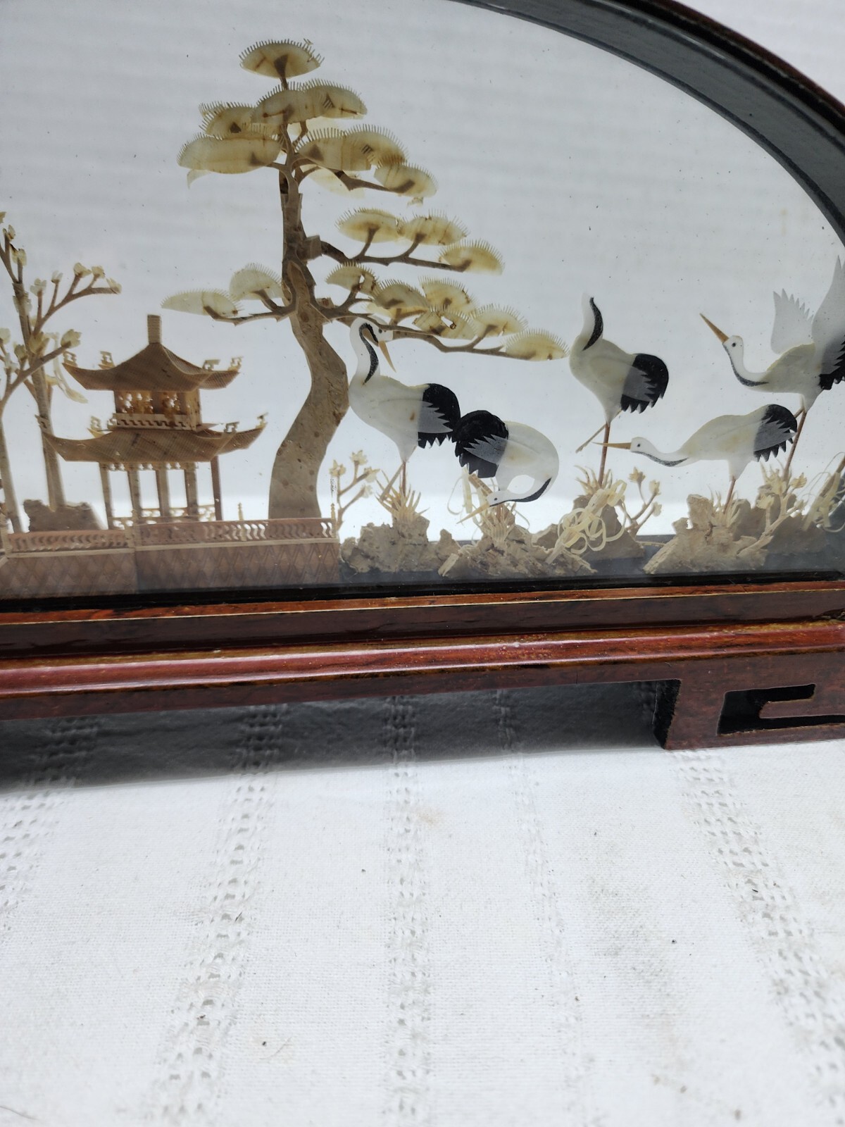 Chinese Cork Diorama 5 Cranes – Glass/Dark Red Lacquered Frame