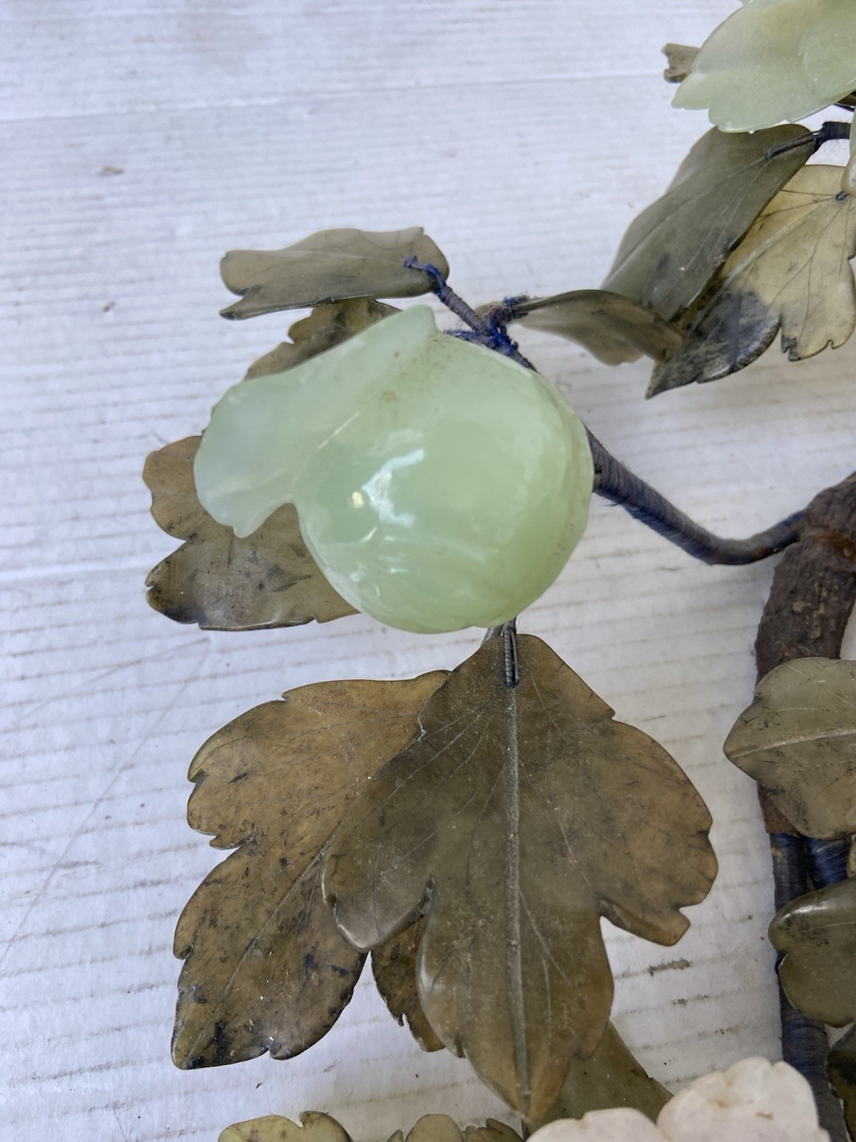 VTG Carved Jade & Gemstone Leaves Flowering Plant, Great Condition 18” diameter.