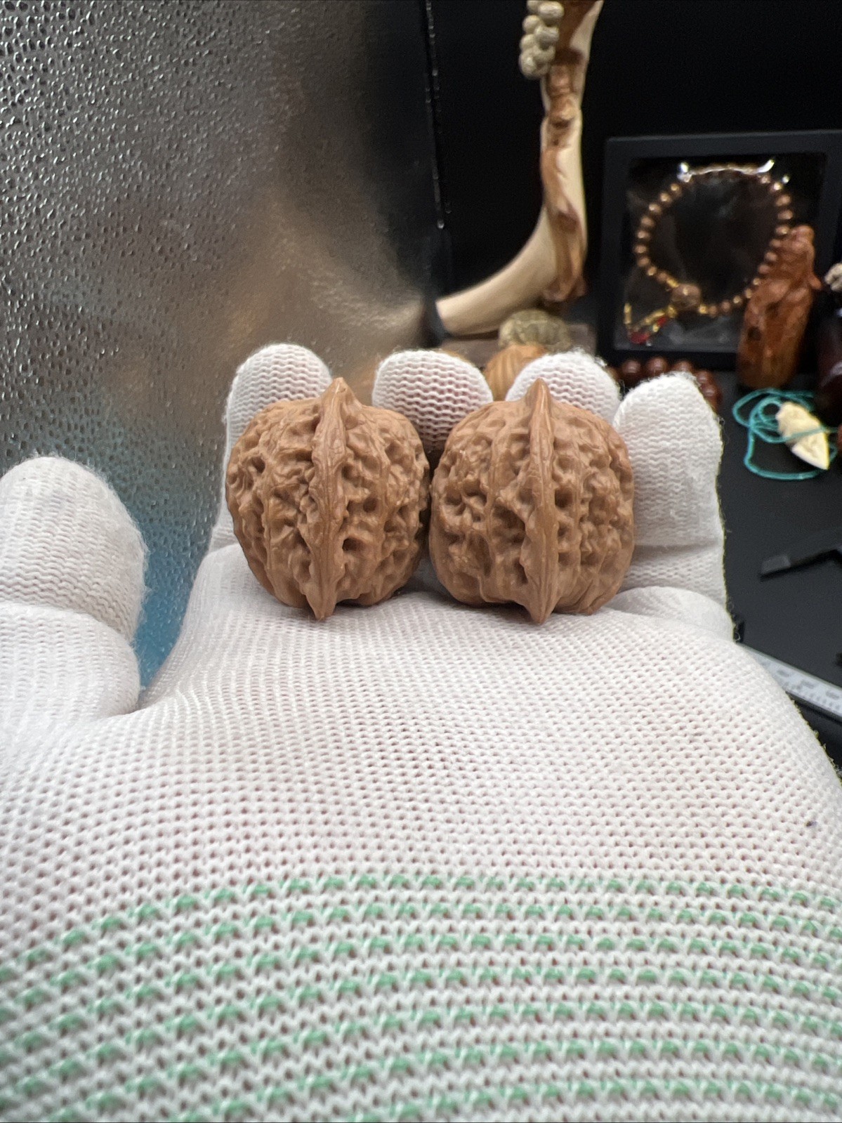 Pair of Match Chinese Health Walnut 37×31.5×36mm 精配文玩核桃～《崔凯》公子帽