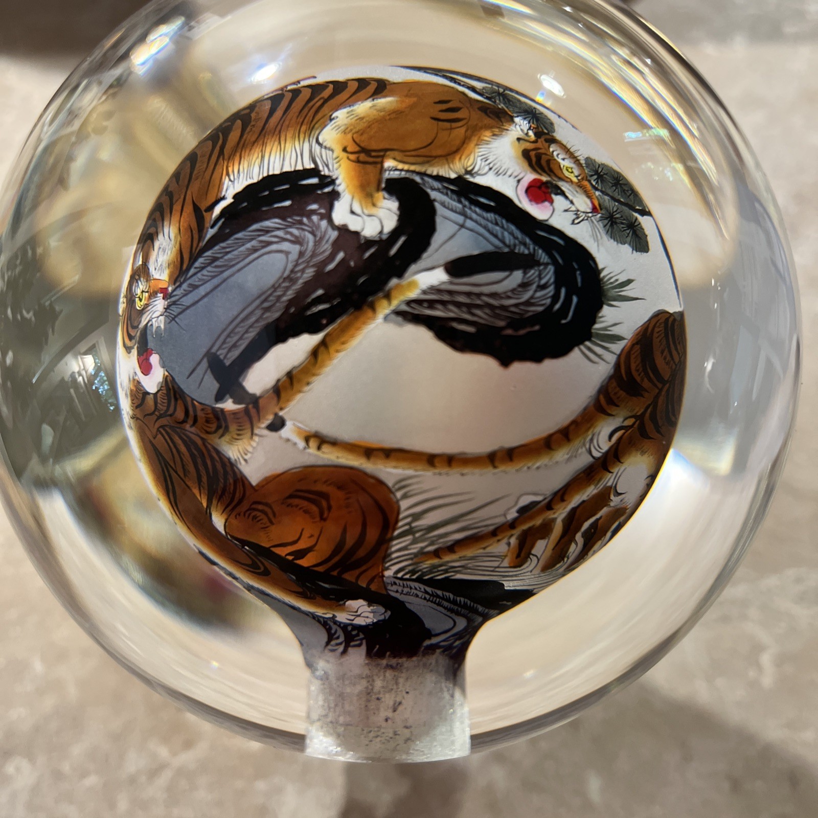 Chinese Glass Globe Five Tigers Inside Painted Reverse Art Lg 4.5in On Gold Base
