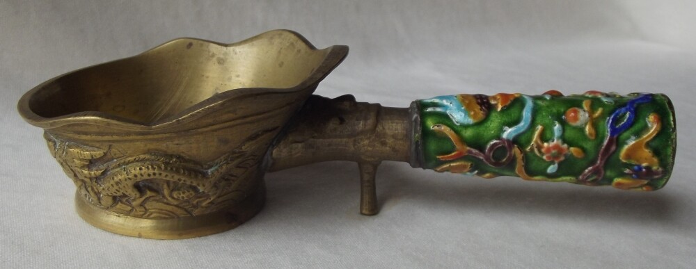 AUTHENTIC ANTIQUE CHINESE BRONZE & ENAMEL DRAGON SILK PAN IRON