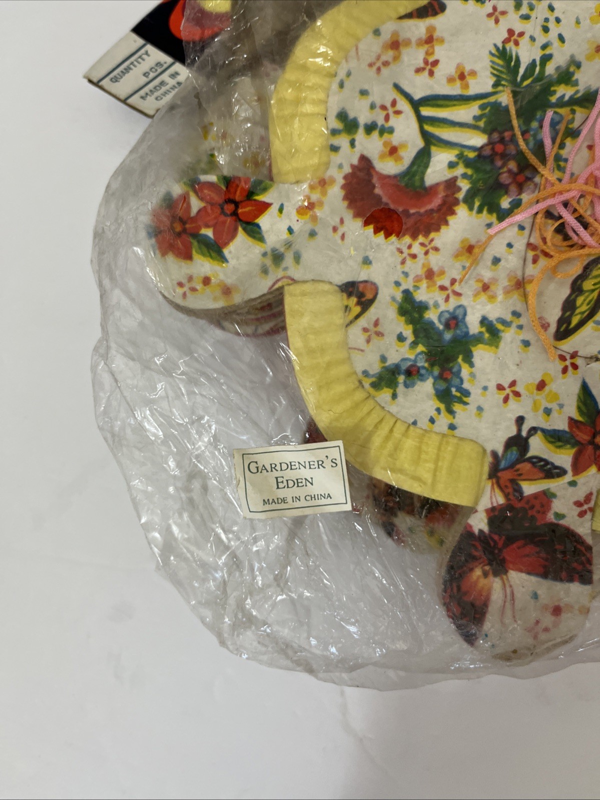 Vintage Set Of 12 Chinese Paper Lantern Accordion Unopened Floral Butterfly