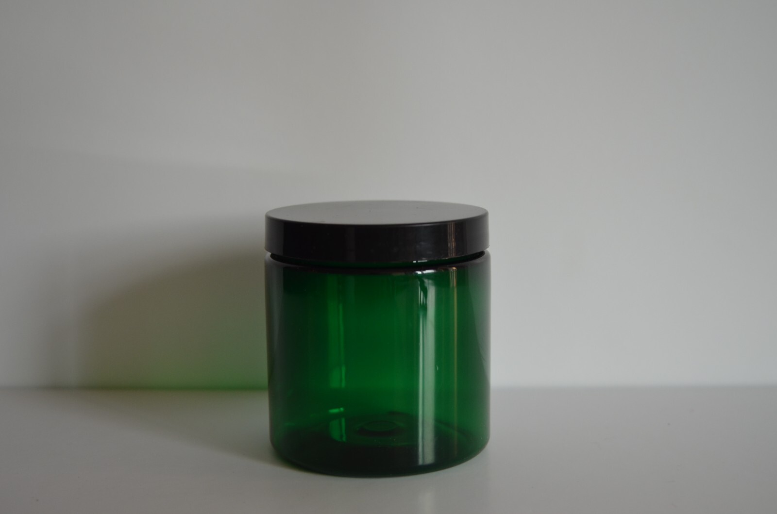 8 oz PET Plastic Jars with Lids BPA FREE Green, White, Clear or Amber
