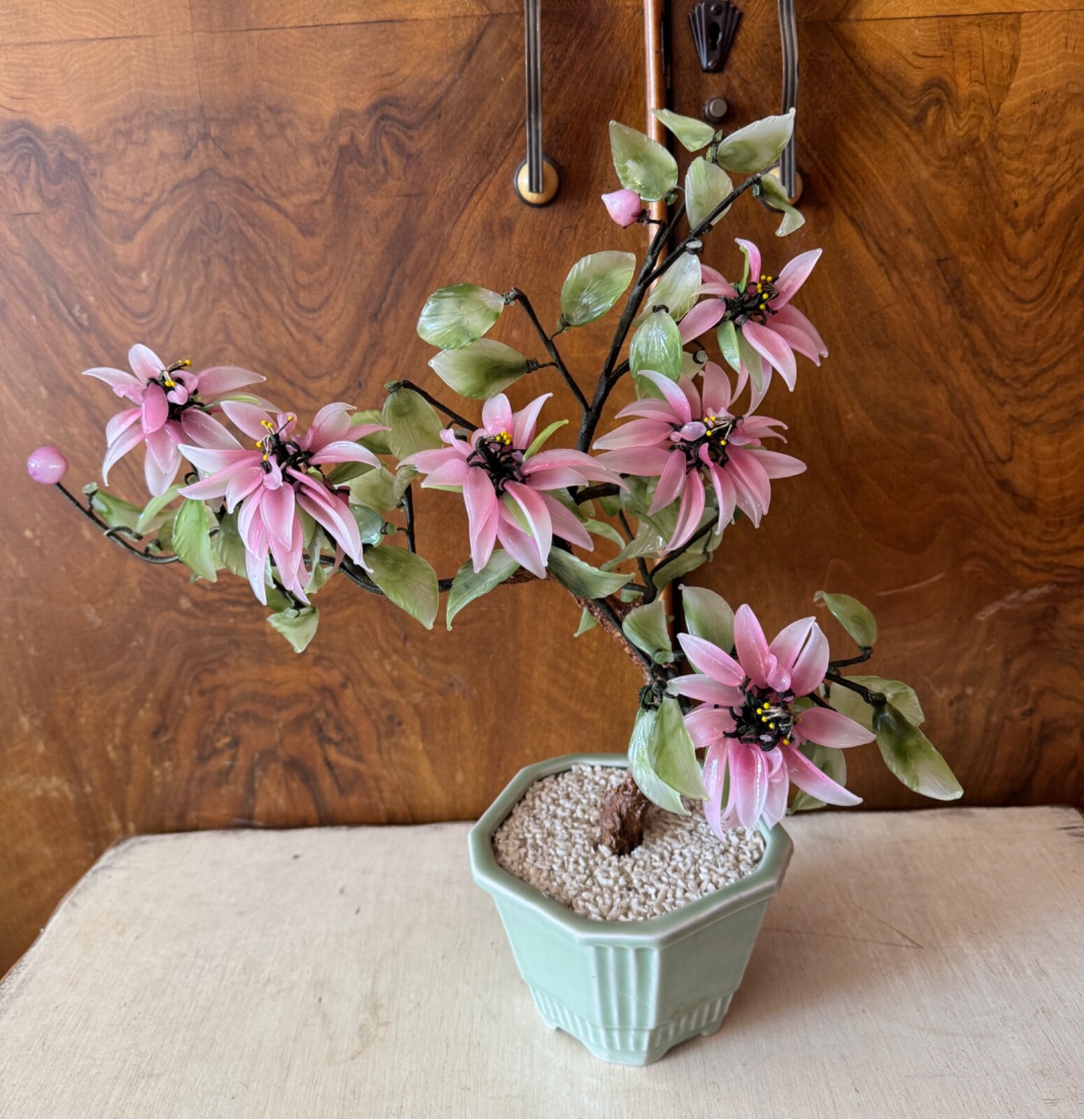 CHINESE JADE QUARTZ GLASS FLOWER TREE VINTAGE CELADON VASE PINK