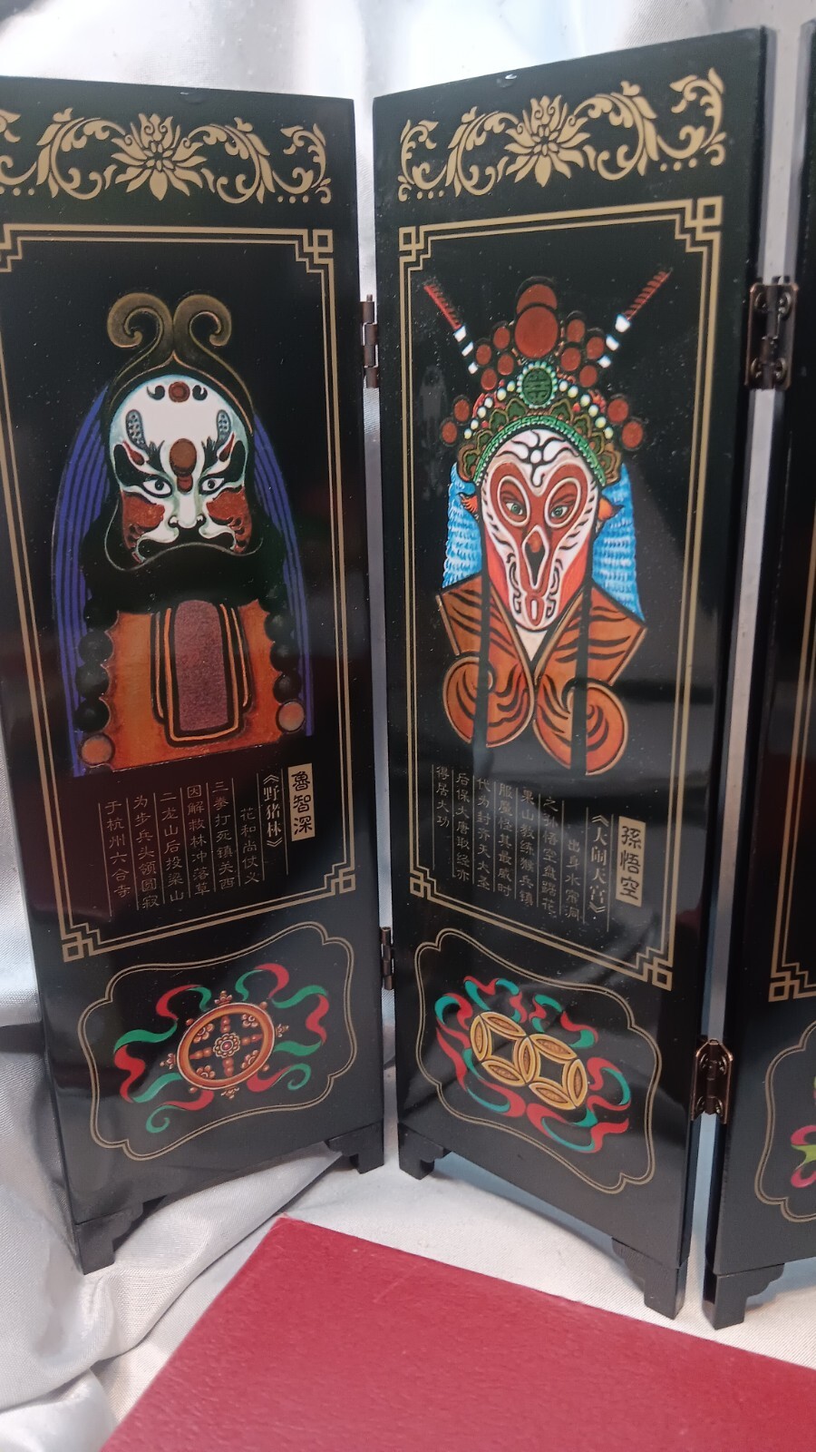 Miniature Black Lacquer 6-Panel Wooden Folding Screen Asian Peking Opera Masks