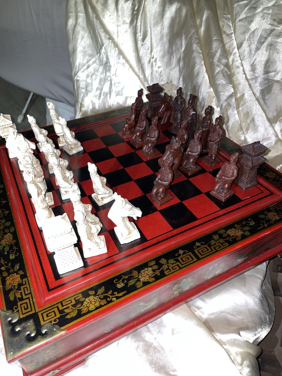 Ancient Chinese Themed Chessboard with Drawers In Great Condition See Photos