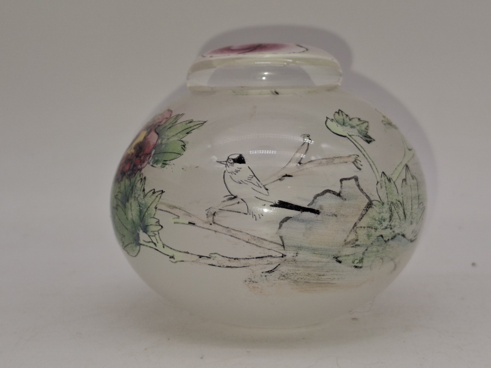 Vtg Reverse Painted Floral Garden Frosted Glass Snuff Bottle w Lid