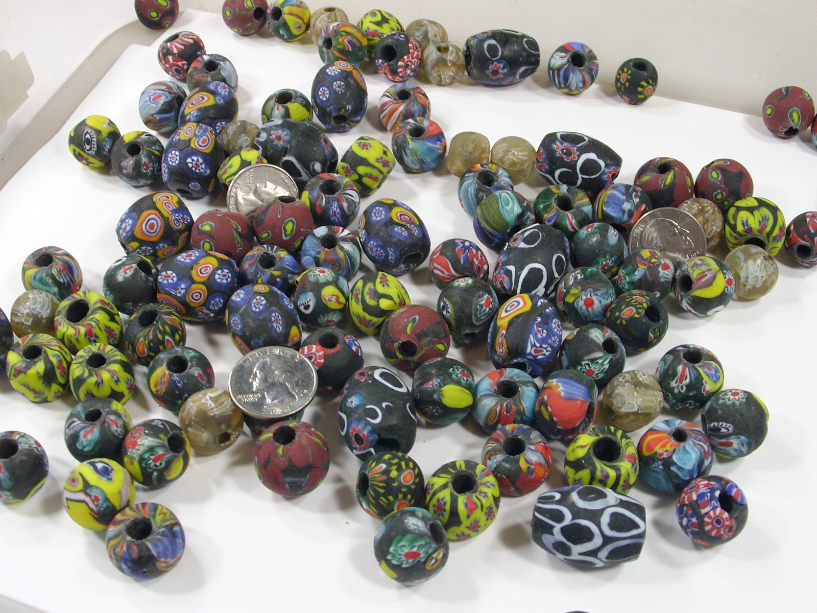 2 Pounds Assorted Shapes and Sizes India Handmade Replica Africa Beads (OLP-1)⭐