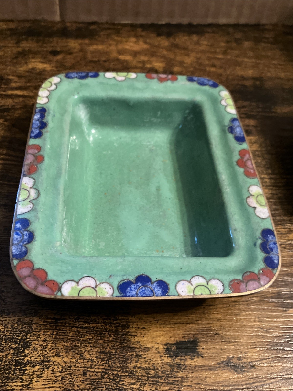 Vintage Chinese Cloisonne Enamel Brass Metal trinket or cache Box w/Lid 3.5×4.5