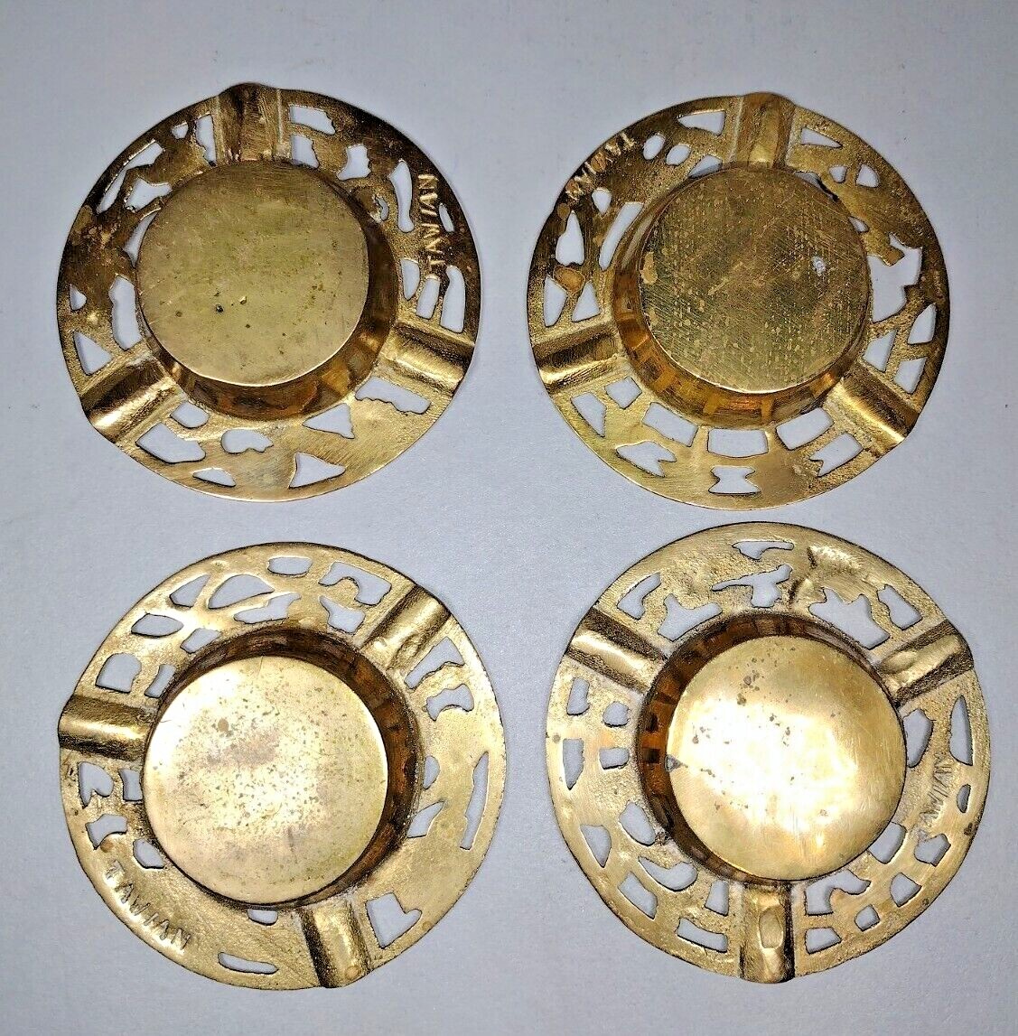 4 Vintage Brass Metal Chinese Chinoiserie Ashtray Oriental Asian Character Gold