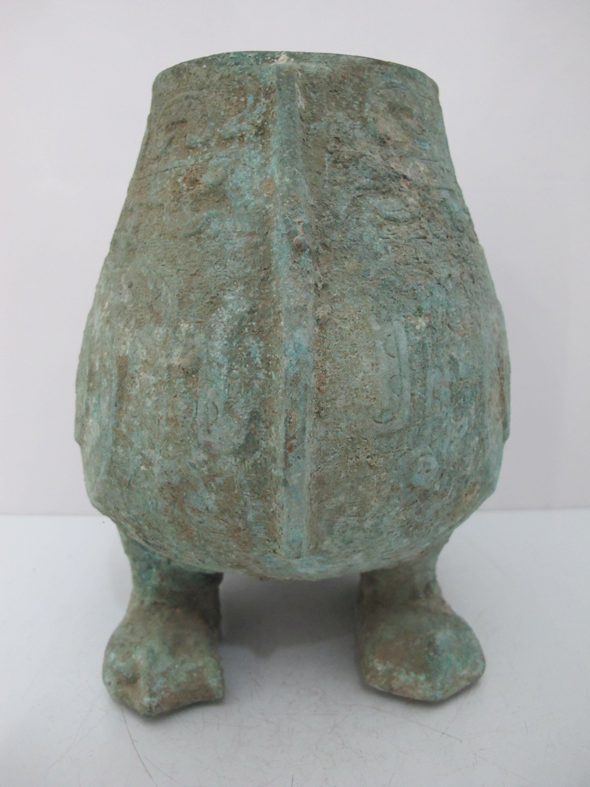 Antique CHINESE Bronze Ware Archaic OWL Bird Wine Vessel Pot Missing Head